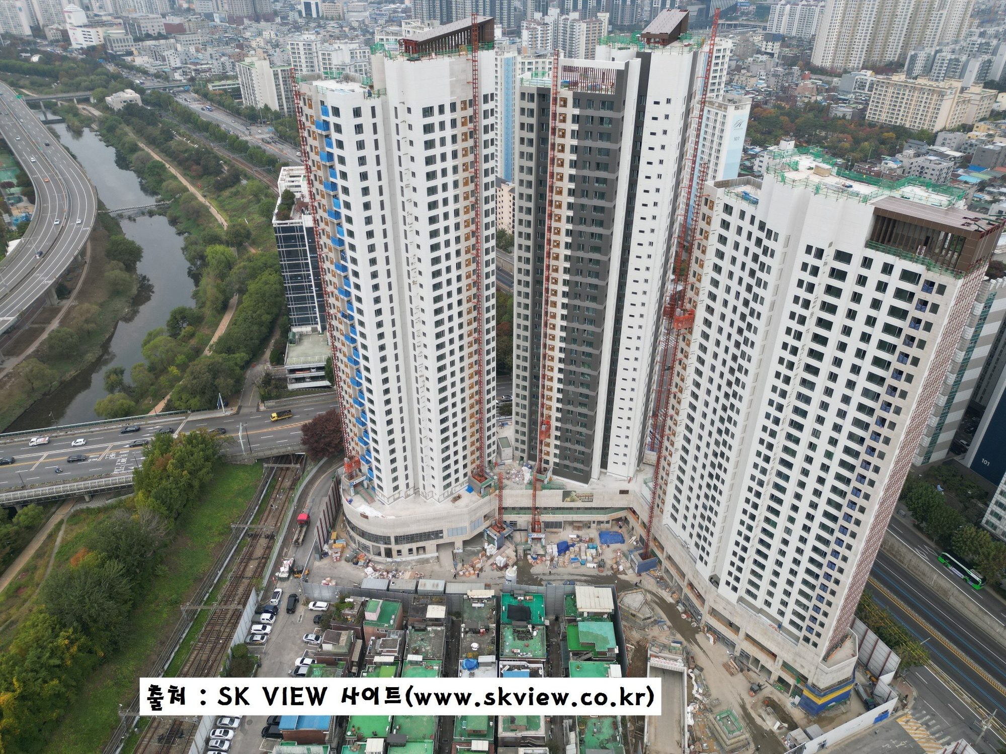 청계 SK VIEW 전경